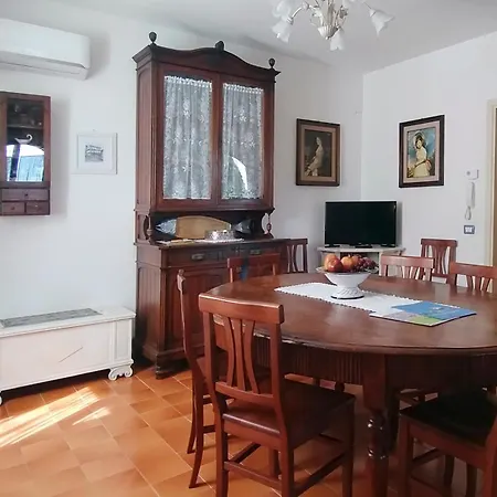 I Pini House 別荘 *