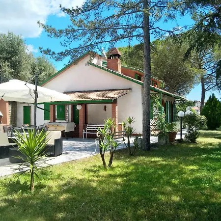 I Pini House בית נופש *