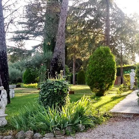 בית נופש I Pini House